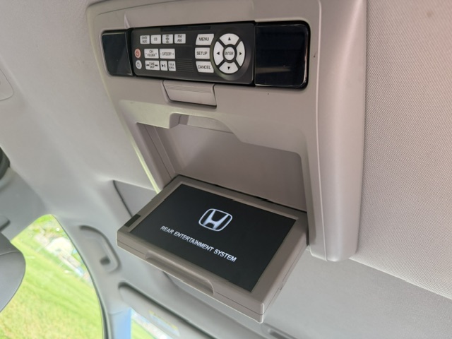 2014 Honda Odyssey EX-L - Photo 17